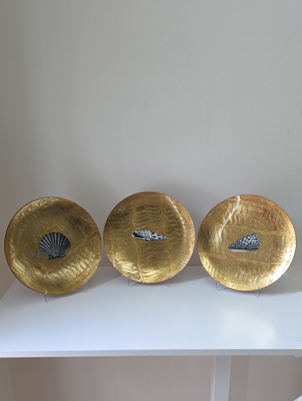 Shell Motif On Gold Painted Glass Plates - Vintage - Set of 3